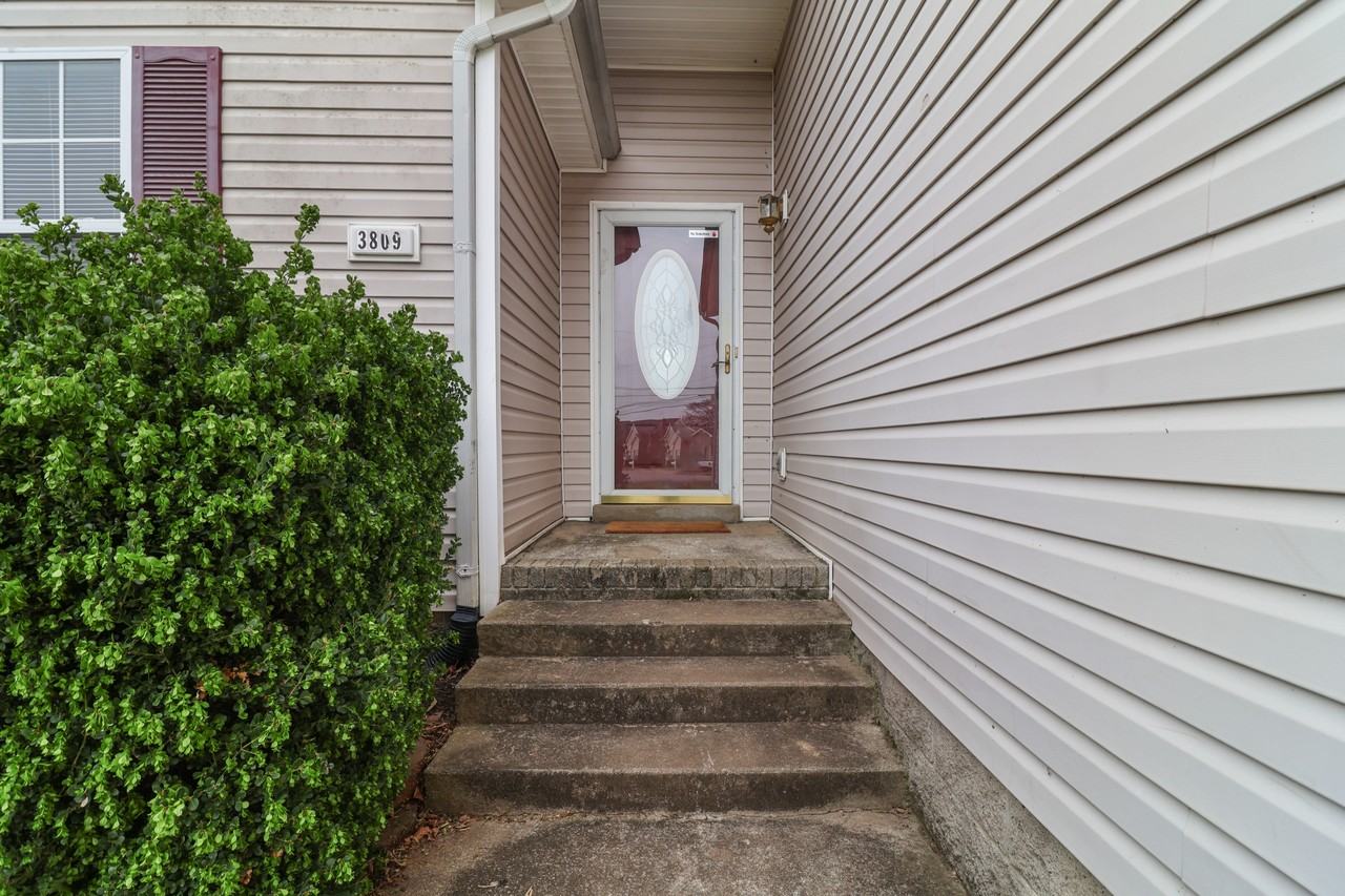 3809 Man O War Blvd #1 - Photo 7 of 32