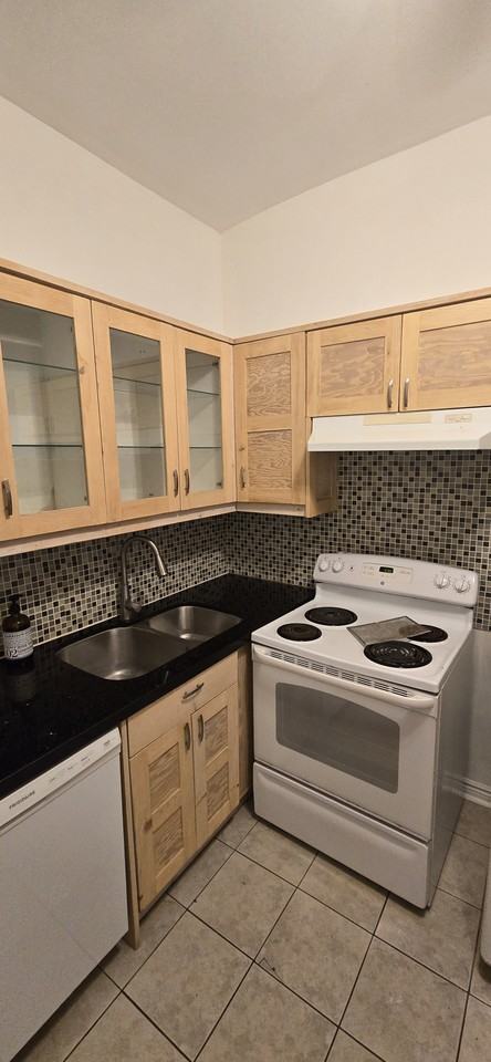 269 Ontario Street #2 - Photo 3 of 4