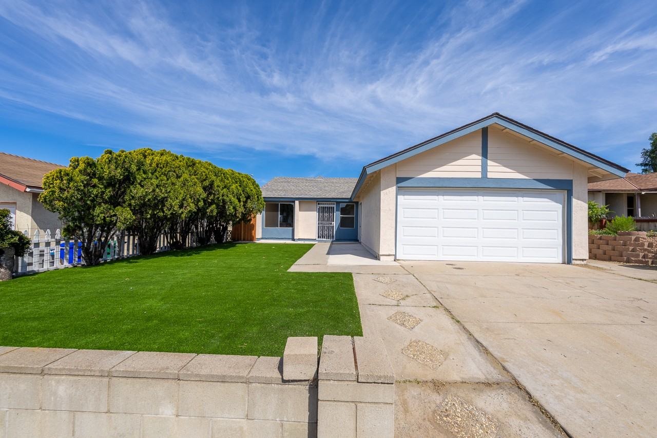 3482 Alonquin Way #1 - Photo 4 of 43