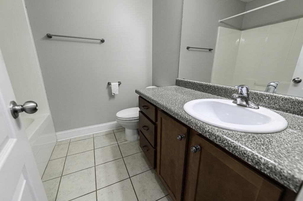 307 Nile Ln - Photo 5 of 39