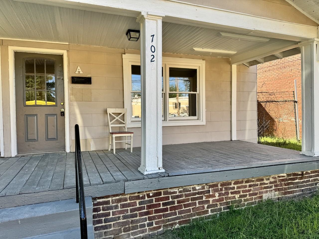 702 Silver Ave #A - Photo 6 of 8