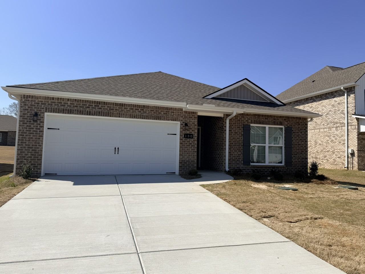 130 Holly Grove Ln - Photo 2 of 10