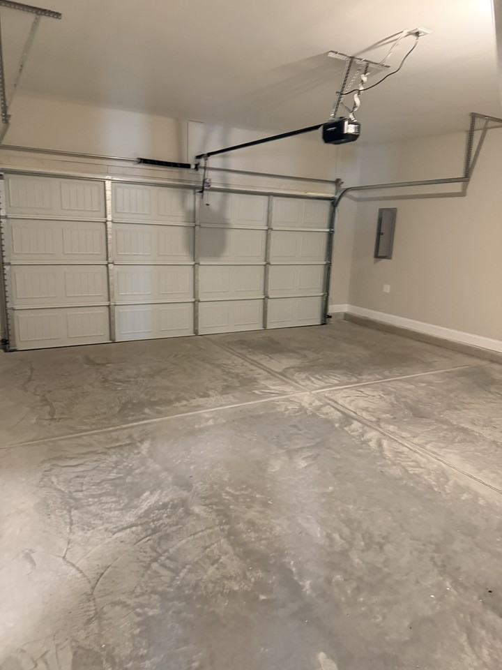 130 Holly Grove Ln - Photo 5 of 10