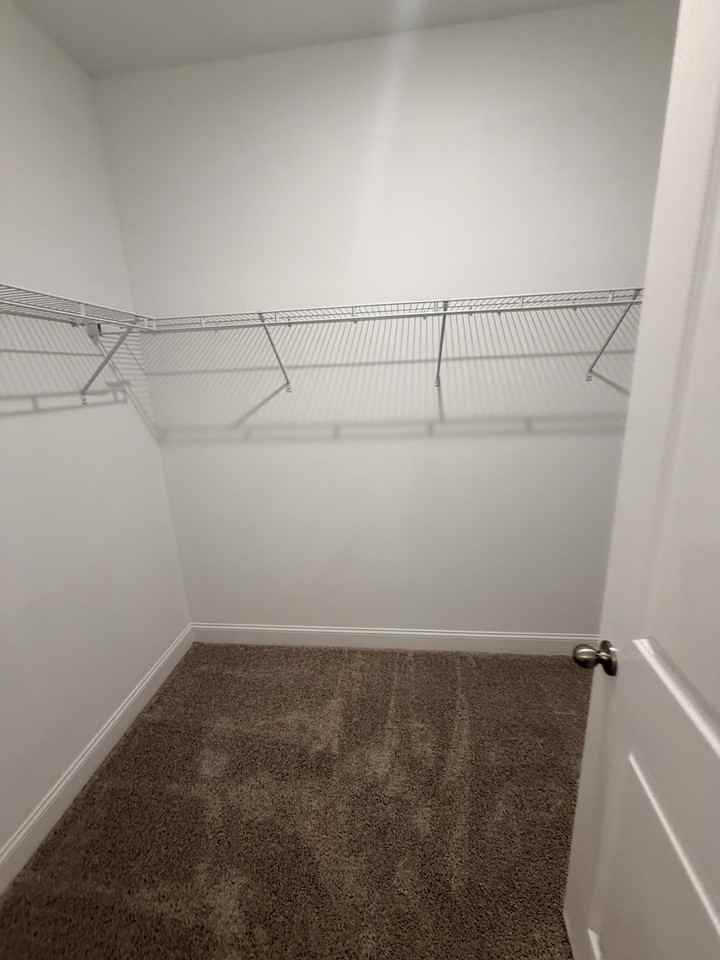 130 Holly Grove Ln - Photo 7 of 13