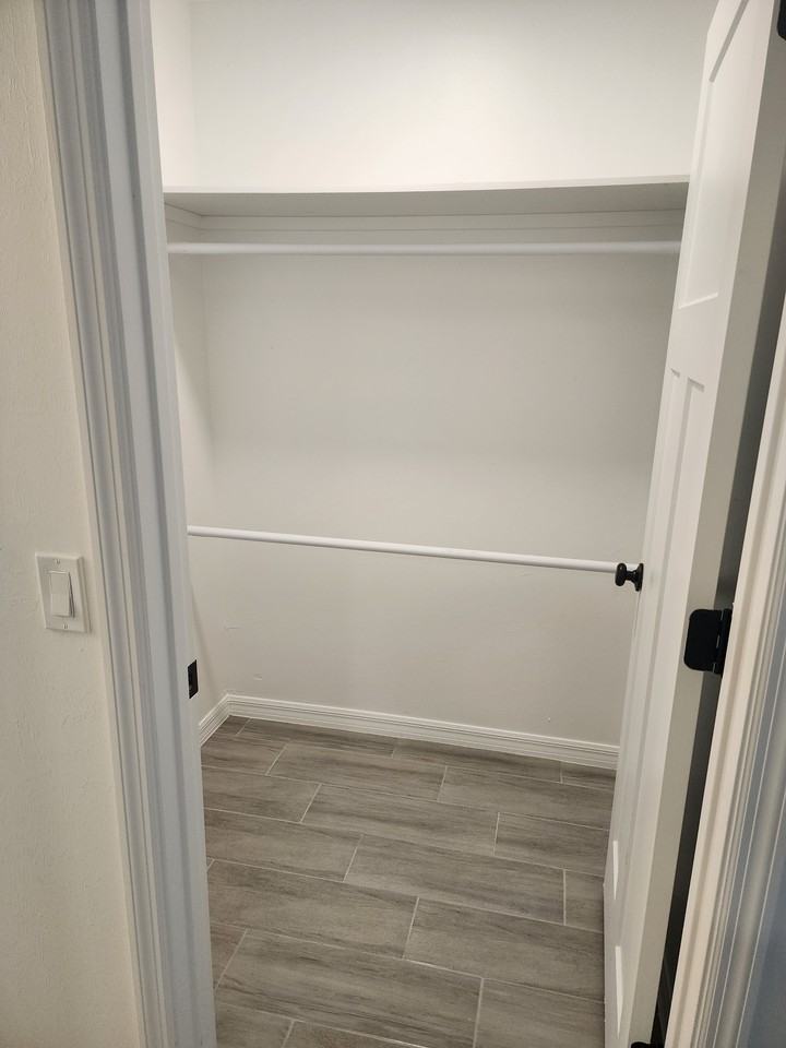 2436 Luther Rd #A - Photo 6 of 16