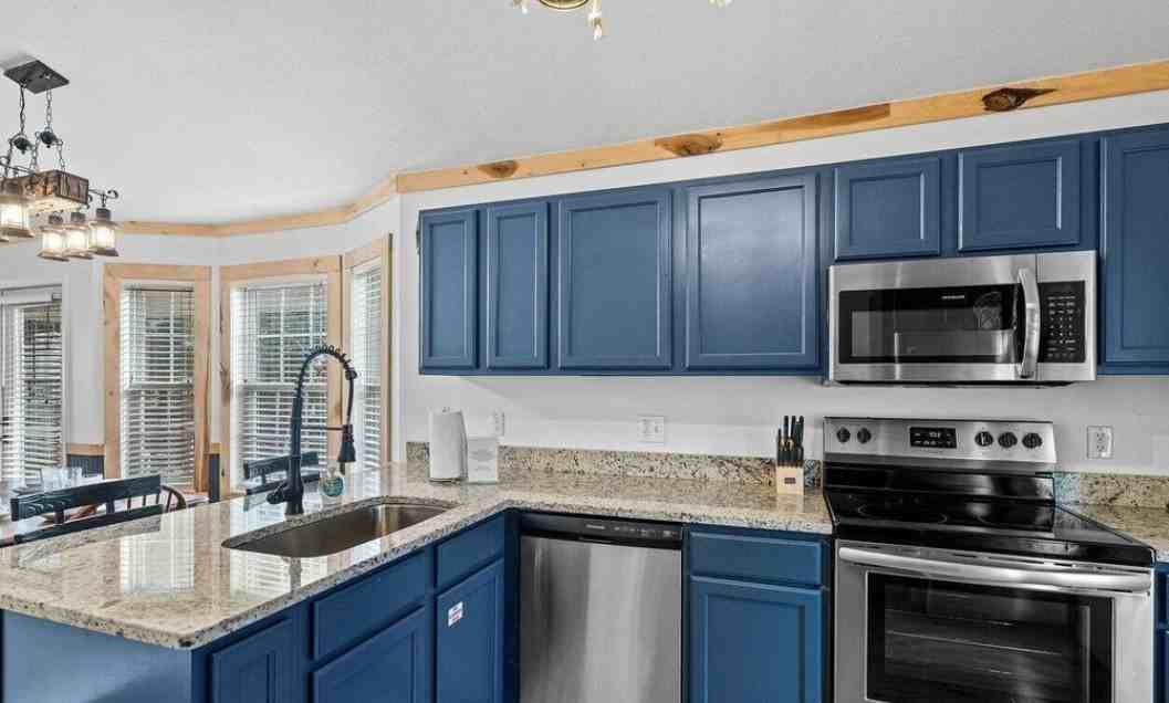 644 Lloyd Huskey Rd - Photo 3 of 5