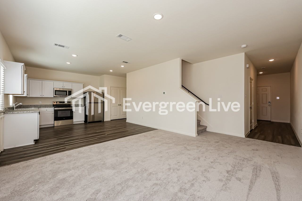 5938 Sahara Dr - Photo 2 of 15