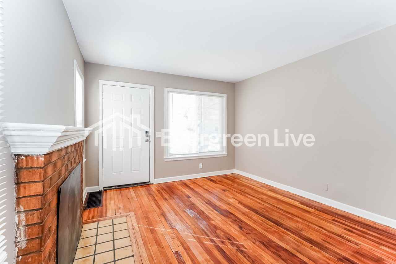 500 S Napoleon Ave - Photo 3 of 15