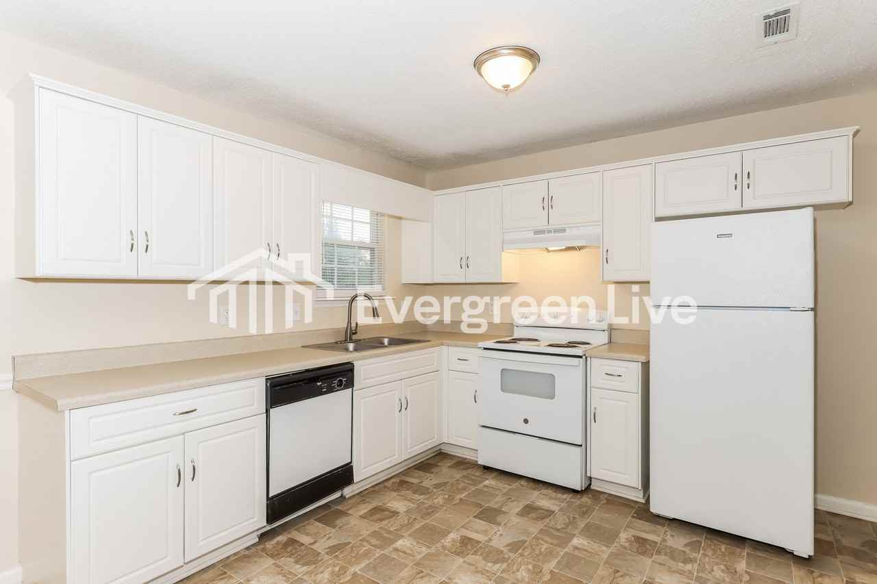 3614 Dayton St - Photo 6 of 15