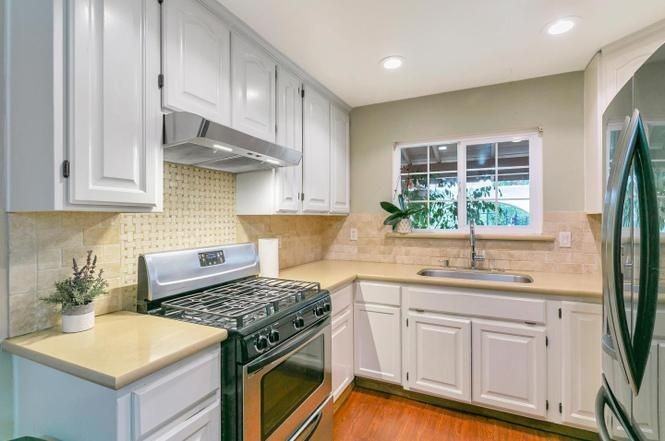 2332 Renfield Way - Photo 4 of 19