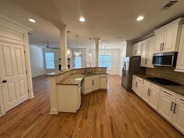 7540 Jamestown Dr - Photo 4 of 29