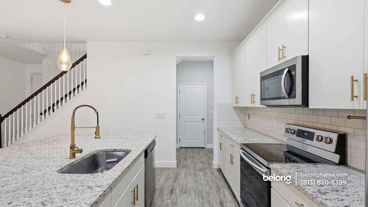 17806 Althea Blue Pl - Photo 5 of 21