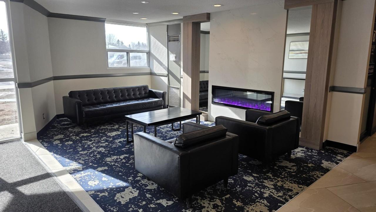 Riviera Gate - Photo 7 of 9