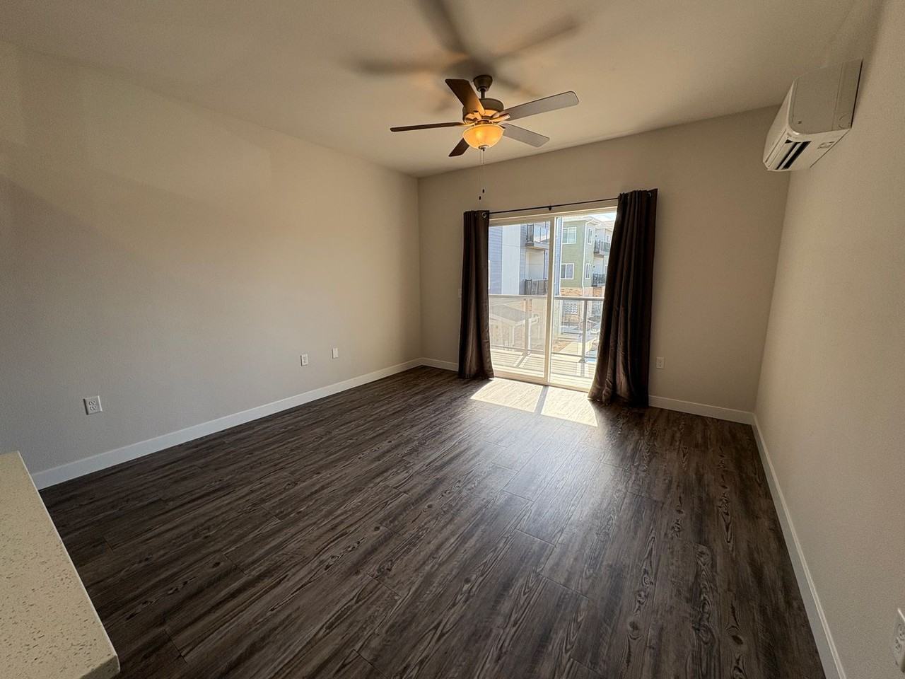 Brand new, state - Photo 5 of 50