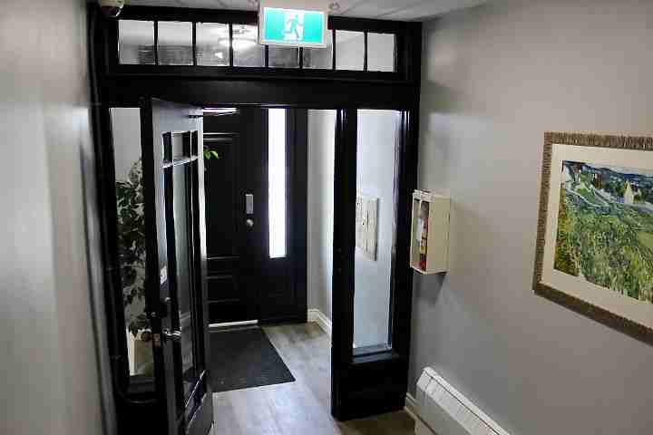 590 Main Street East #2 - Photo 3 of 22