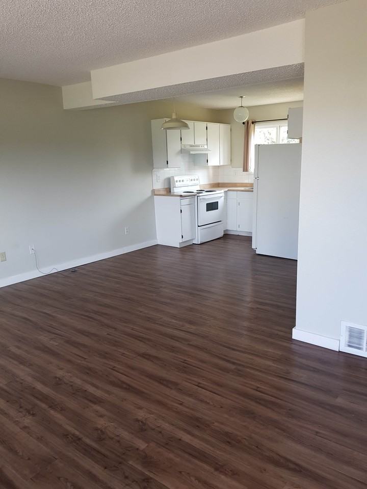 Woodside Estates - Photo 2 of 10