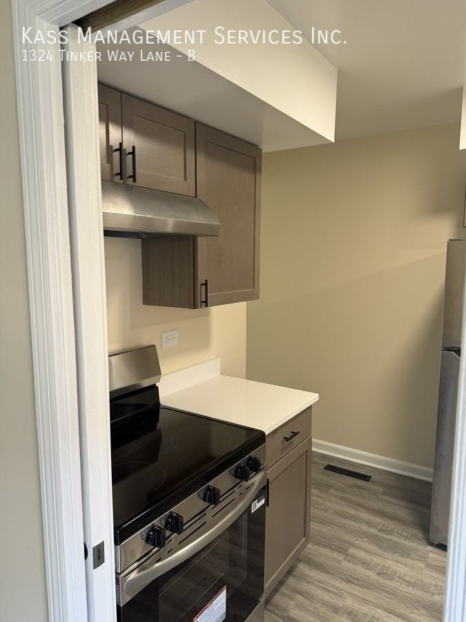 1324 Tinker Way Lane #B - Photo 5 of 15