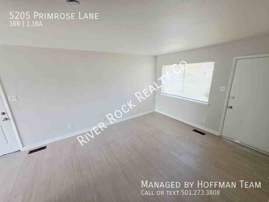 5205 Primrose Ln - Photo 3 of 13