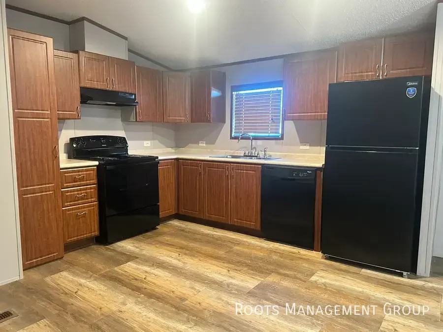 20 Riviera Courts Dr #20 - Photo 5 of 21