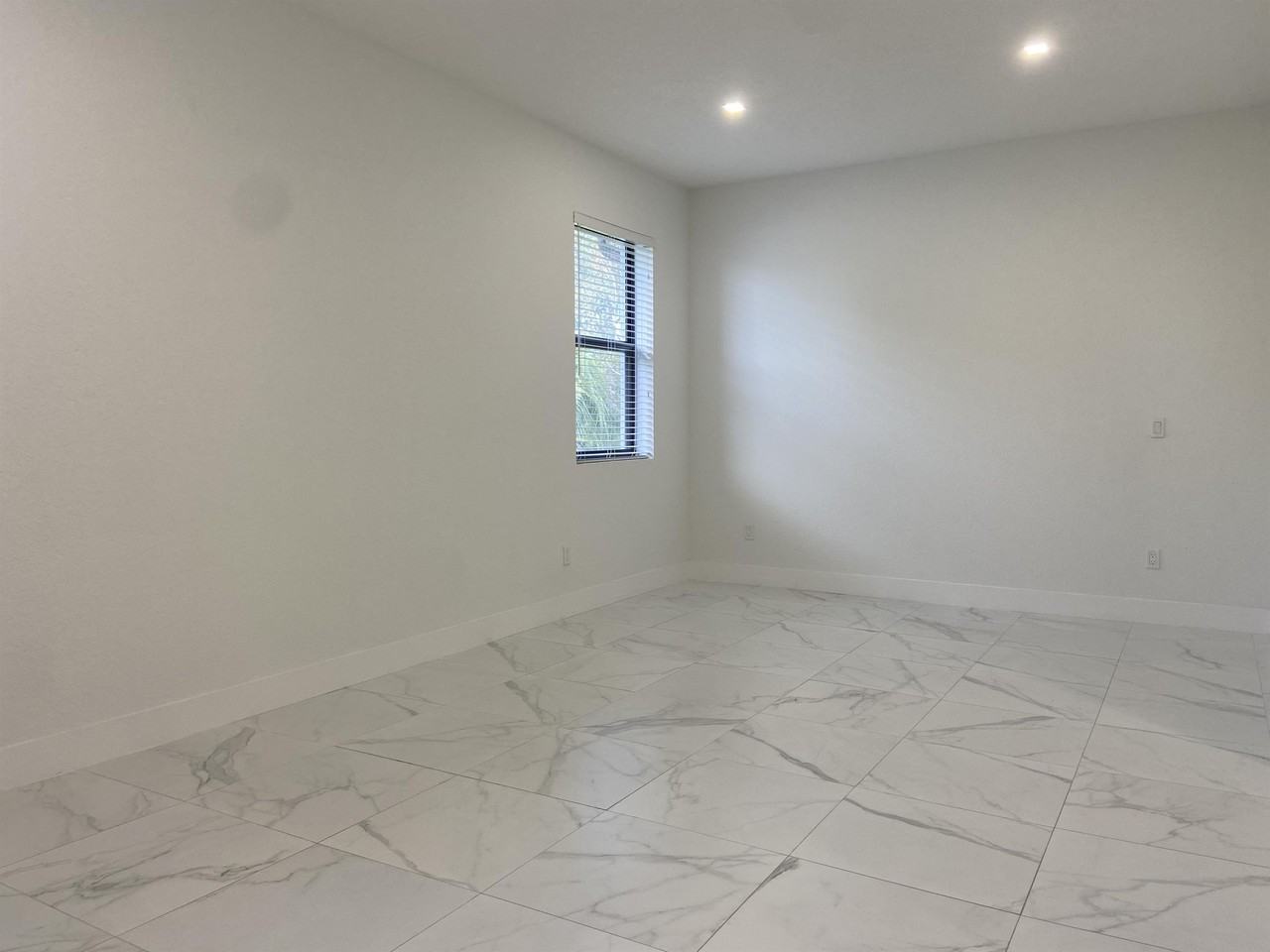 359 Bella Sol Way #1 - Photo 2 of 34