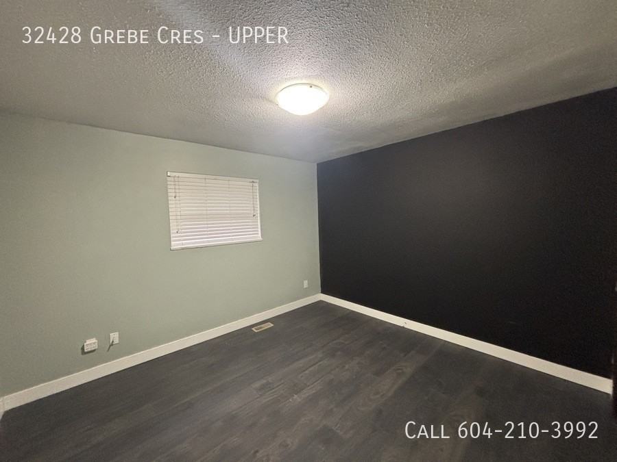 32428 Grebe Cres - Photo 7 of 15