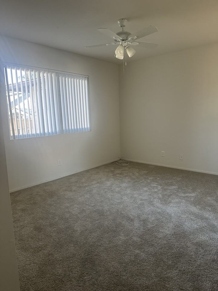 417 E Badillo St - Photo 7 of 12