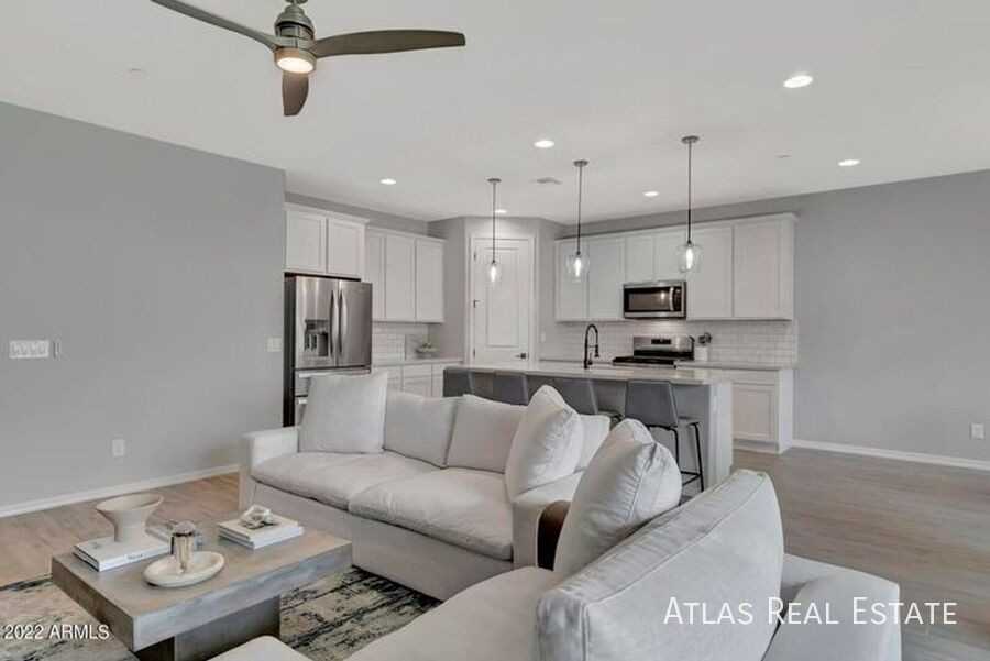 13196 W Redstone Dr - Photo 5 of 22