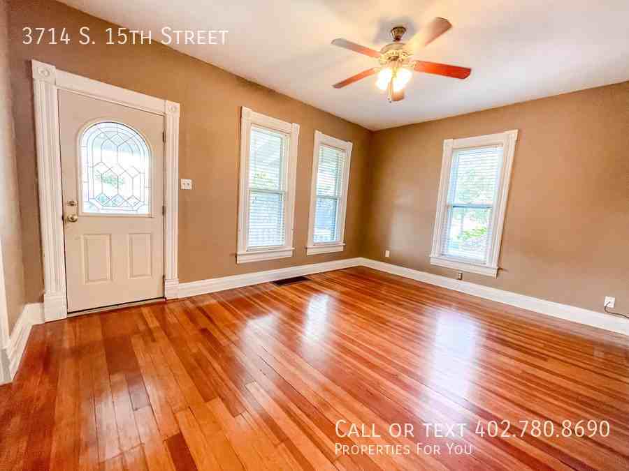 3714 S 15th St - Photo 3 of 24