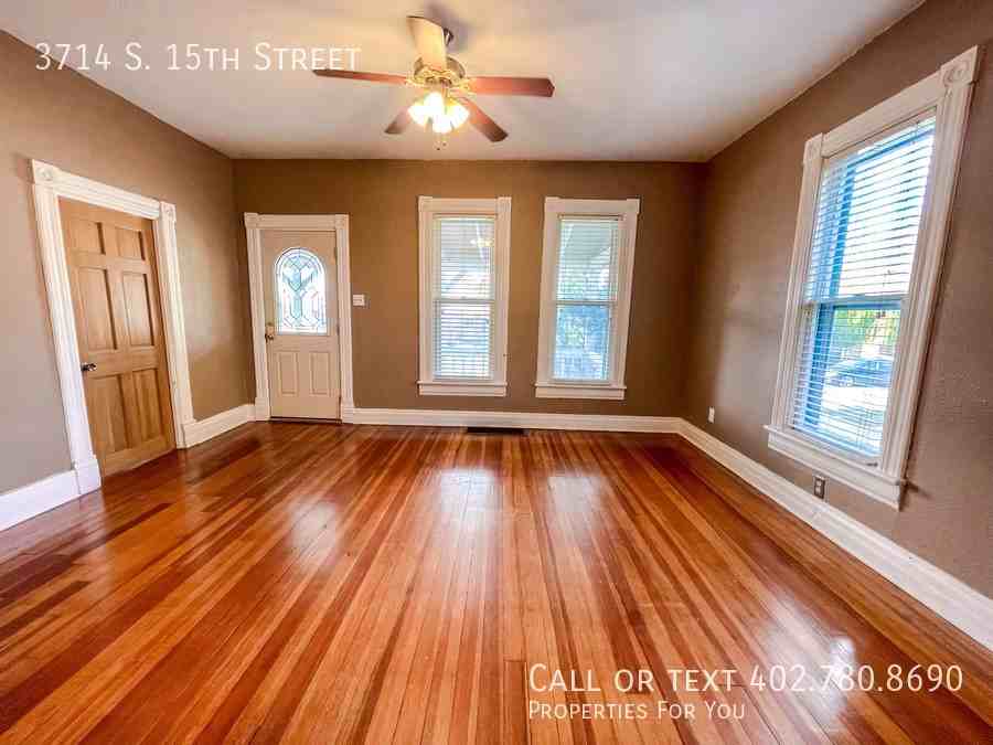 3714 S 15th St - Photo 5 of 24