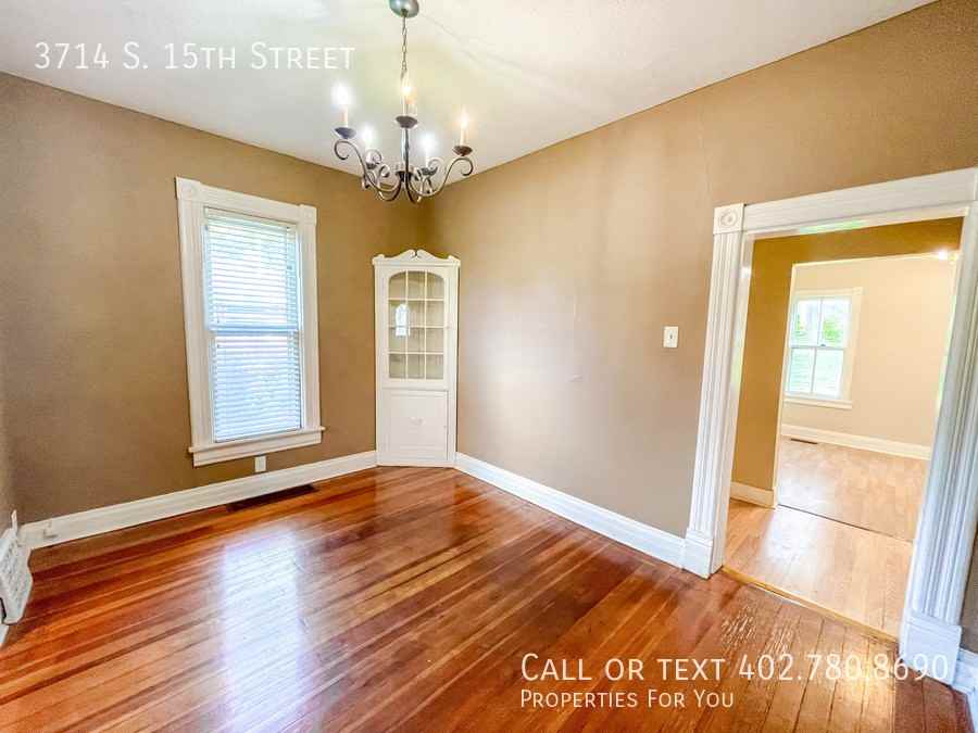 3714 S 15th St - Photo 6 of 24