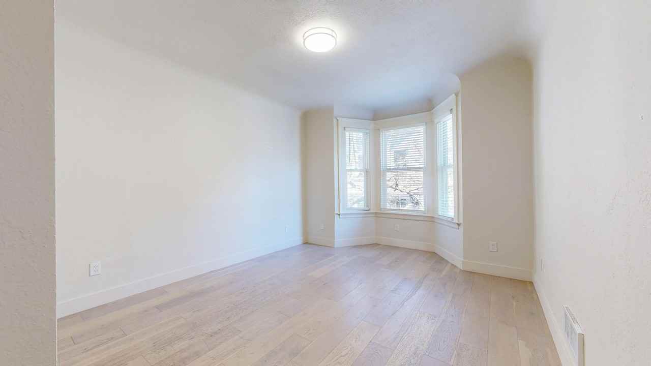 644A Natoma St - Photo 5 of 14