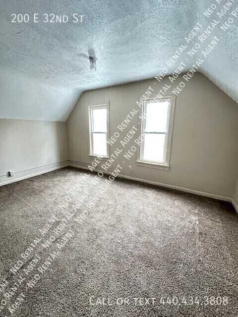 200 E 32nd St - Photo 3 of 9