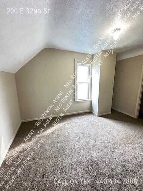 200 E 32nd St - Photo 4 of 9