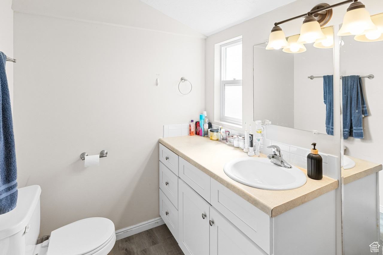 389 Se #1 - Photo 7 of 8