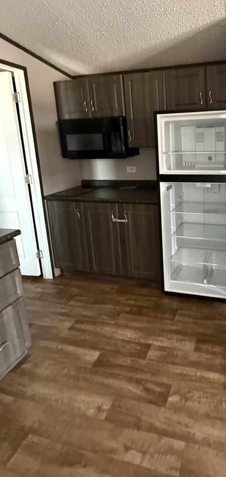 Coyote Bend Estates MHC, LLC - Photo 6 of 14