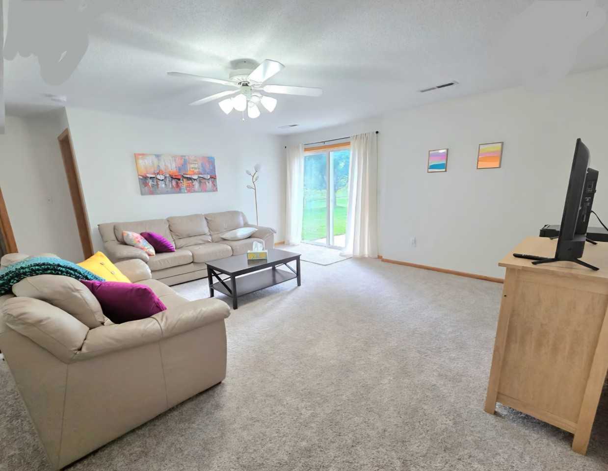 615 Rachael St - Photo 4 of 8