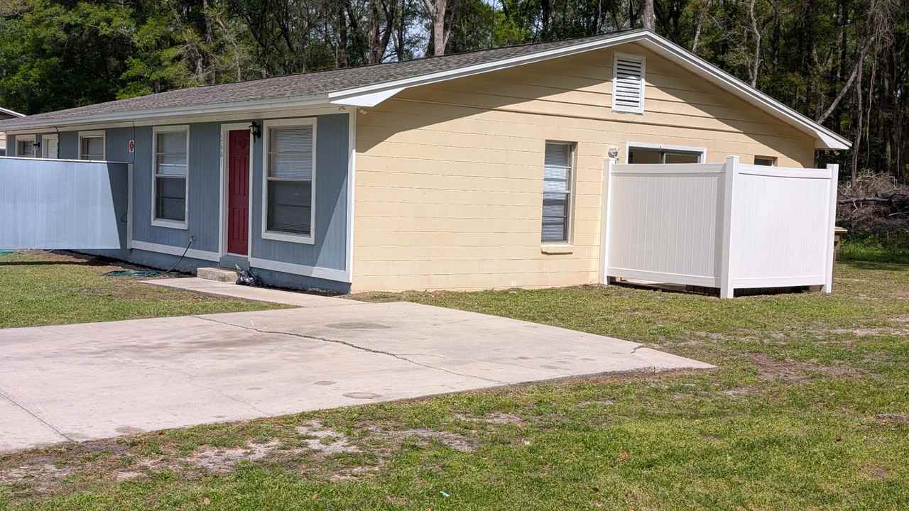 2601 Ne 23rd Ave - Photo 3 of 15