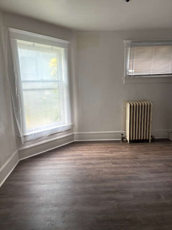 309 3rd St #1 - Photo 6 of 10