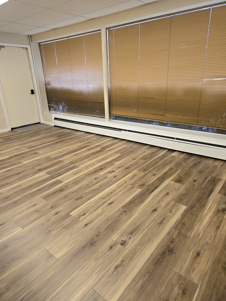 639 Pawling Ave #1L - Photo 3 of 5