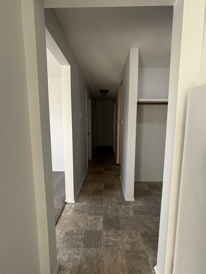 12955 101 St Nw #35 - Photo 6 of 19