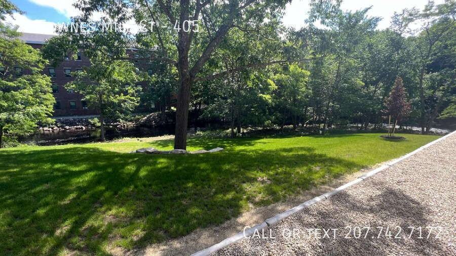 20 Fownes Mill Ct #405 - Photo 6 of 48