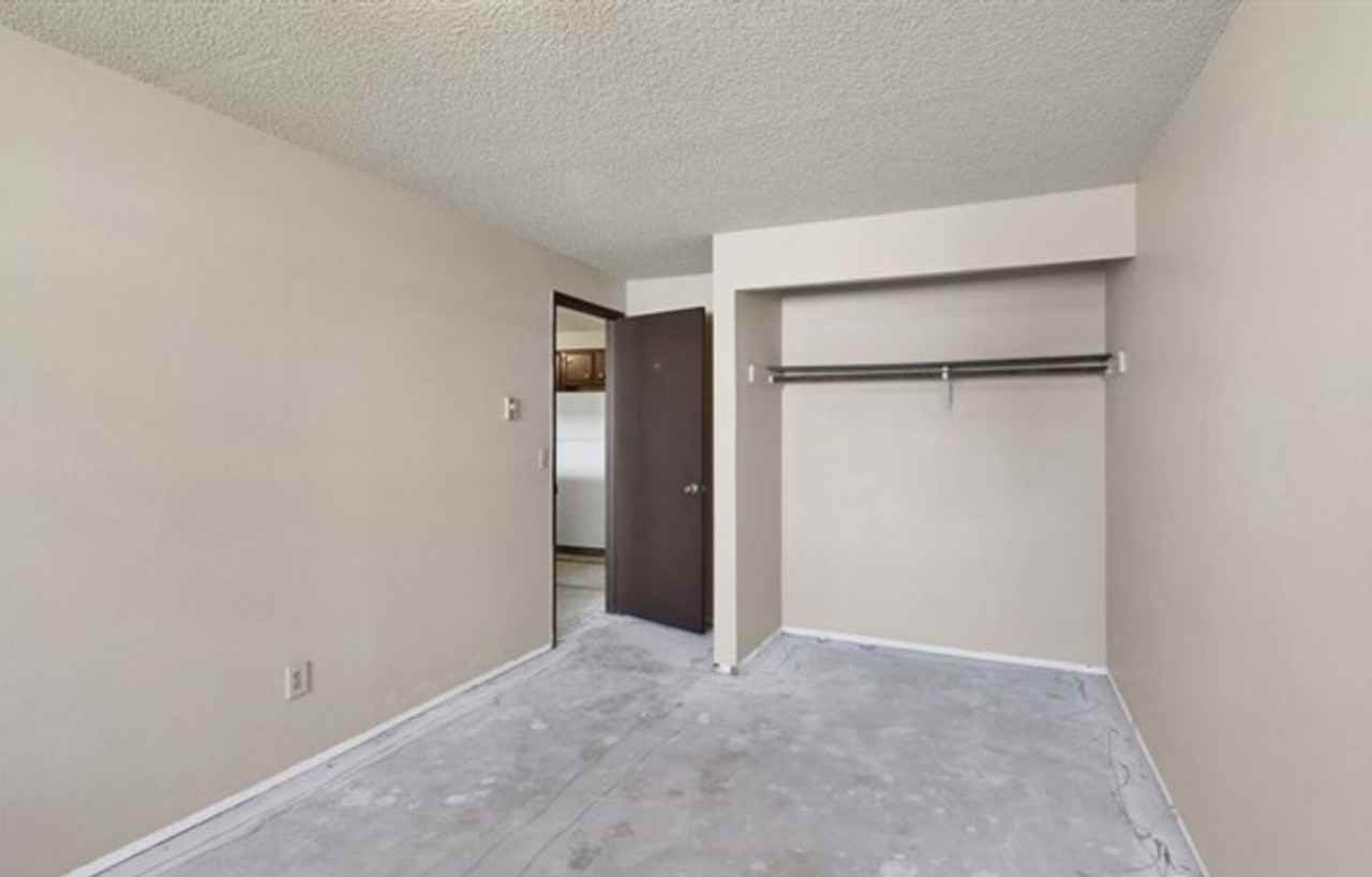 2333 Main St #8 - Photo 4 of 4