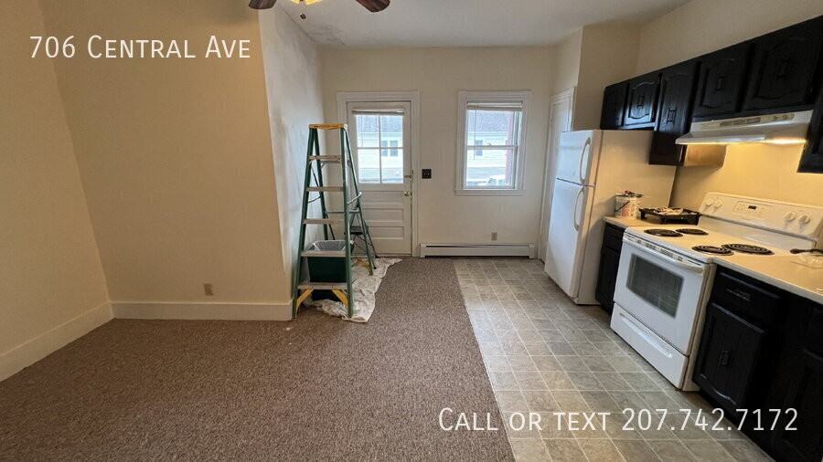 706 Central Ave - Photo 5 of 18