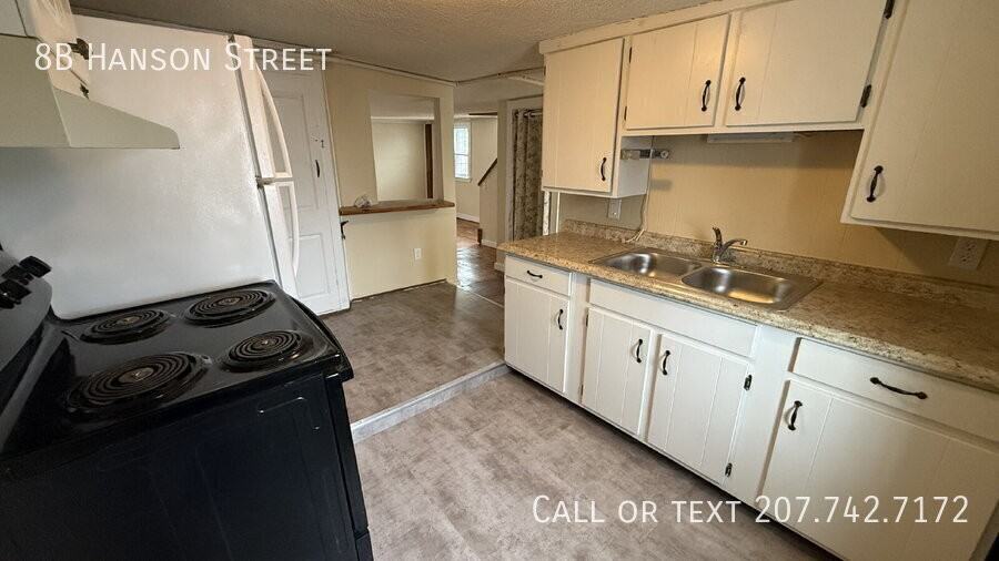 8B Hanson St - Photo 2 of 8