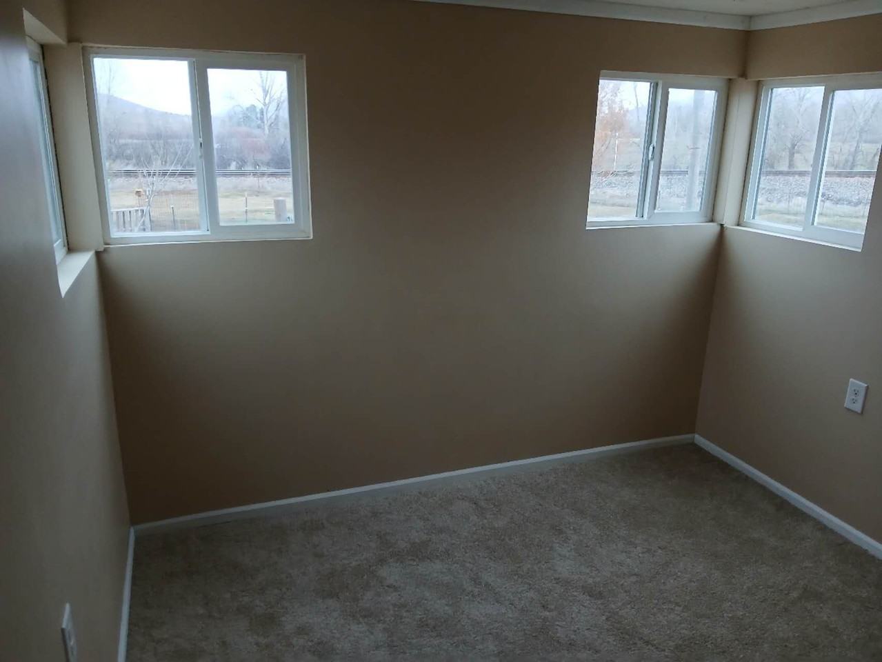 2 A St - Photo 5 of 6