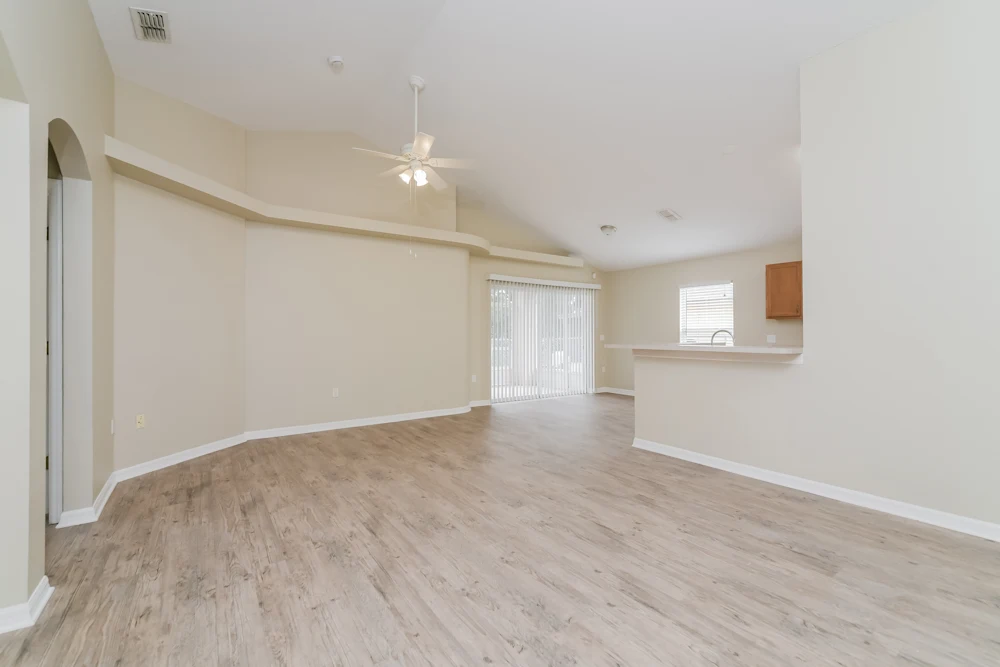 236 Manoel Ln - Photo 3 of 15