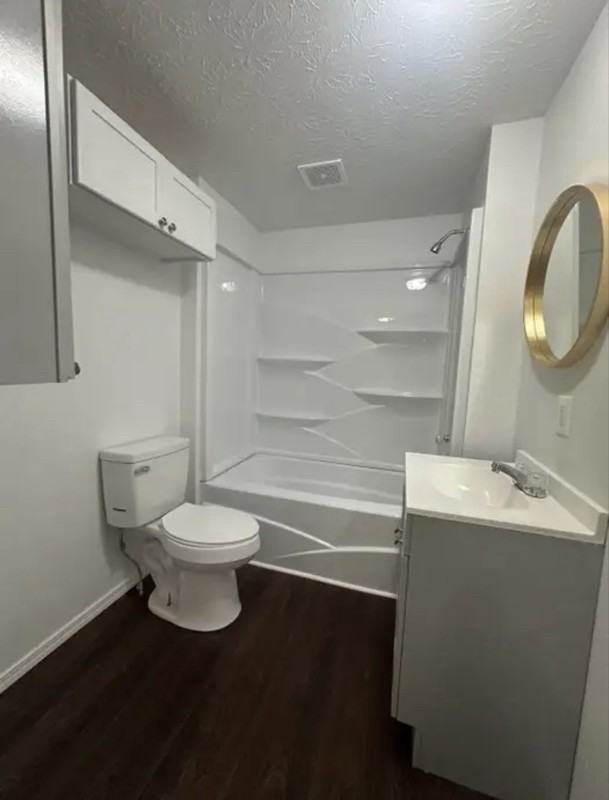 16625 S Broadway St - Photo 5 of 10