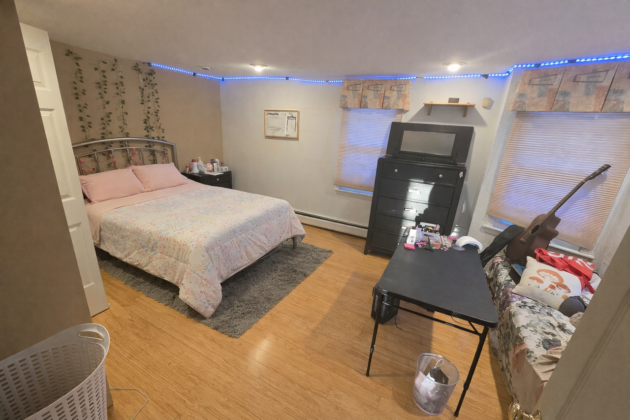 28 Revere Rd - Photo 3 of 7