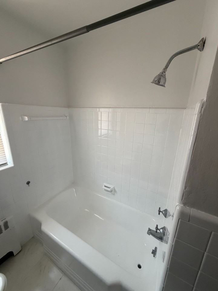 1928 Alsace Rd - Photo 6 of 11