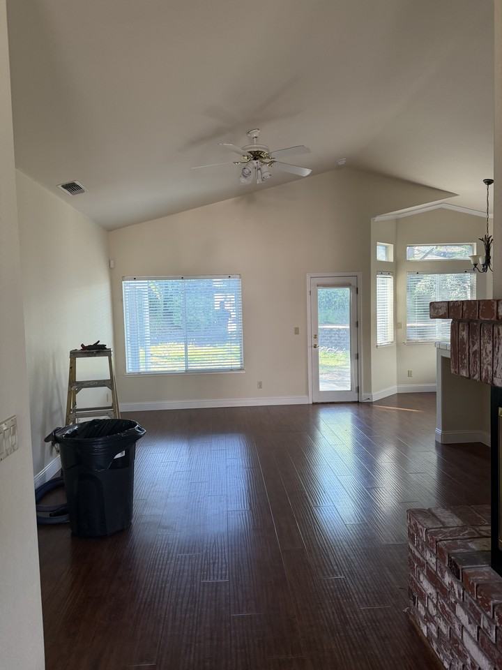 4933 Charter Rd - Photo 5 of 16